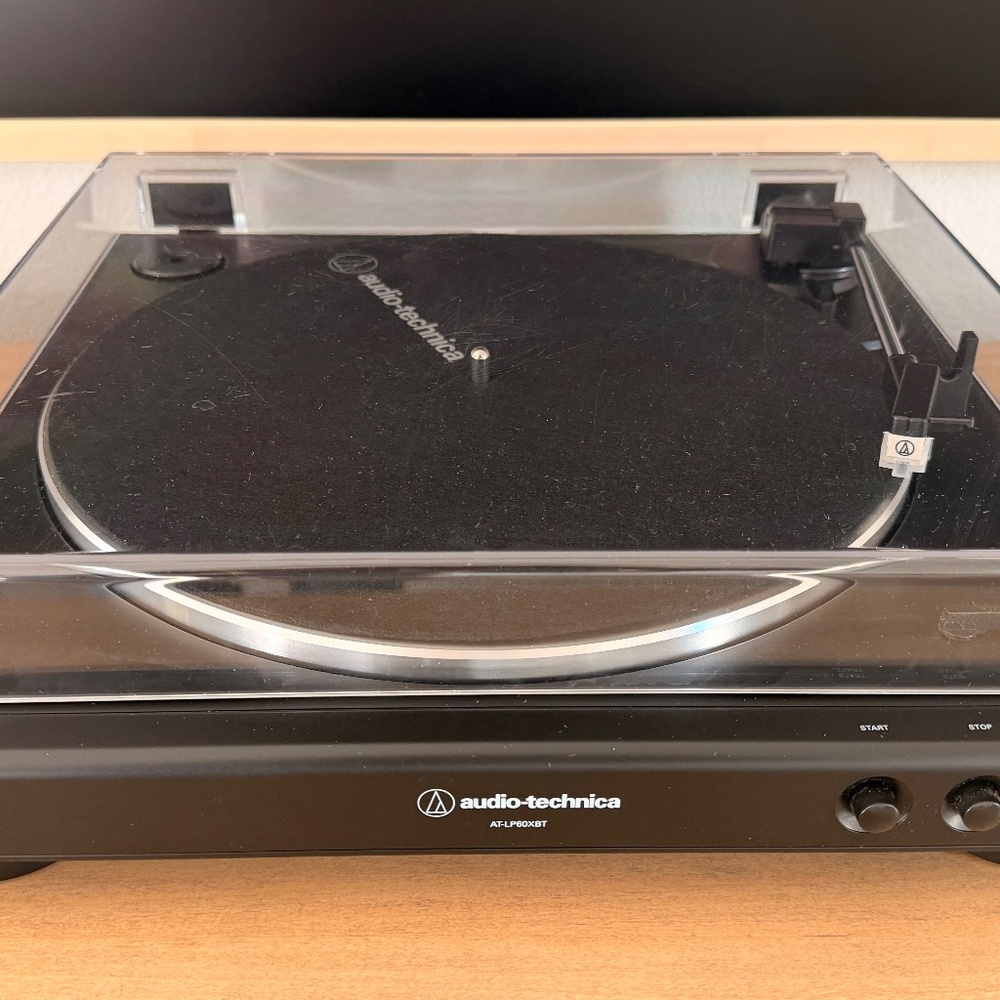 Audio Technica Turntable AT-LP60XBT